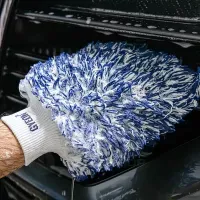 Губки, перчатки для мытья автомобиля