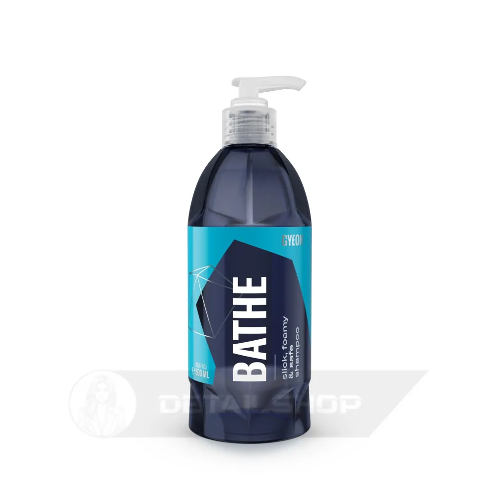Gyeon Q²M BATHE 500 ml - высококонцентрированный шампунь для ручной мойки