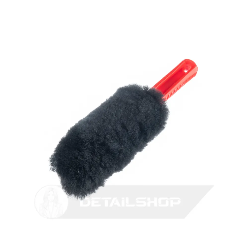 Шерстяной ёрш MaxShine Wool Wheel Brush Black & Red Для чистки колёсных дисков
