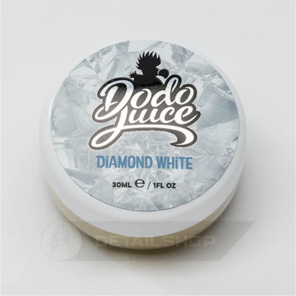 Твердий віск для світлих автомобілей Dodo Juice Diamond White, 30мл